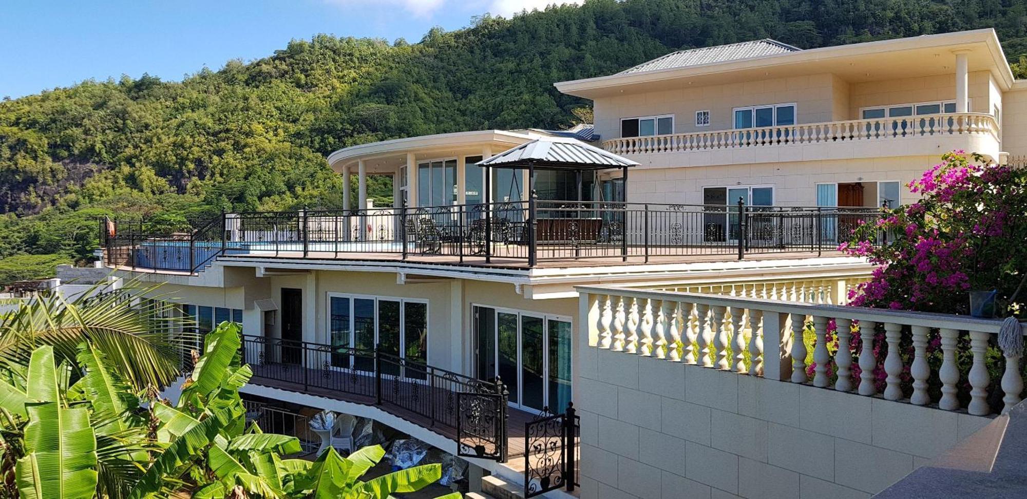 Amanda Villa - Best Value Mountain Top Inn Au Cap Exterior foto