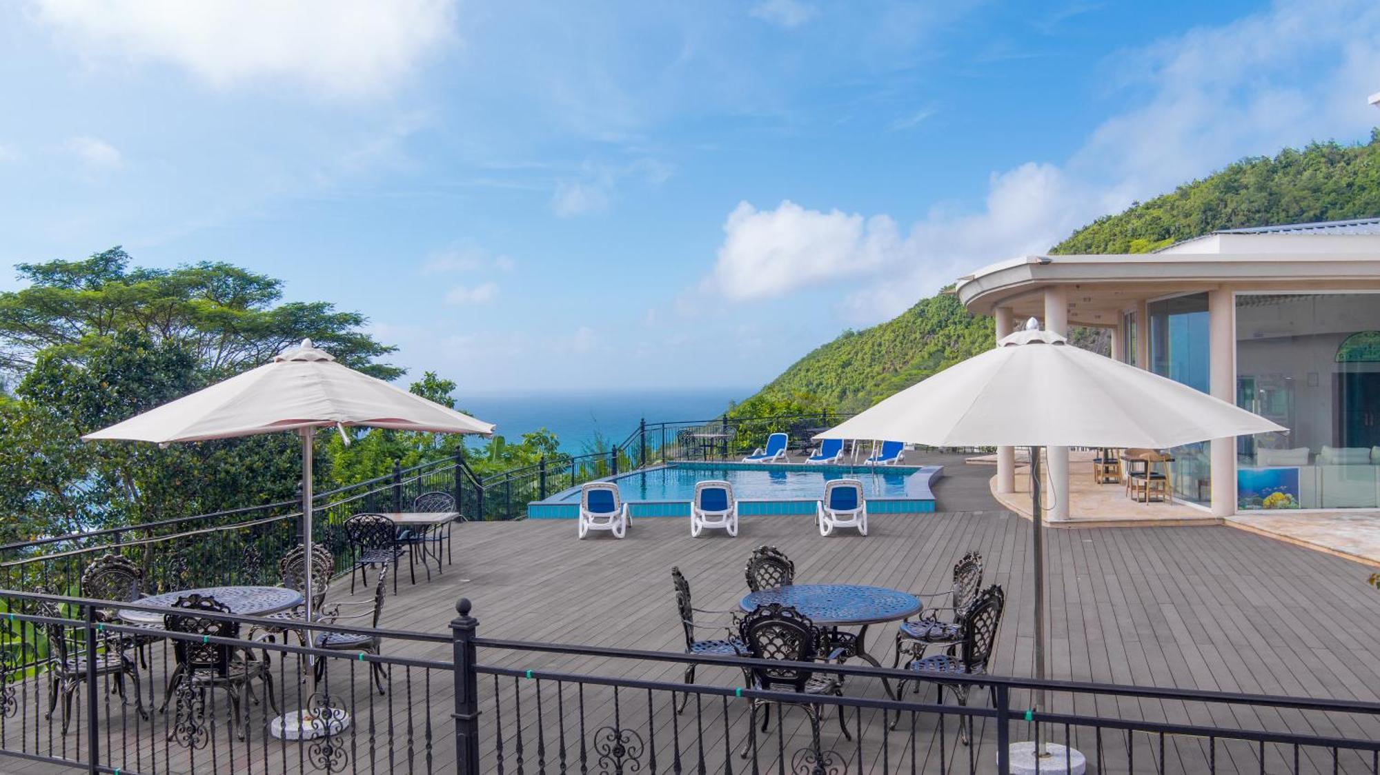 Amanda Villa - Best Value Mountain Top Inn Au Cap Exterior foto