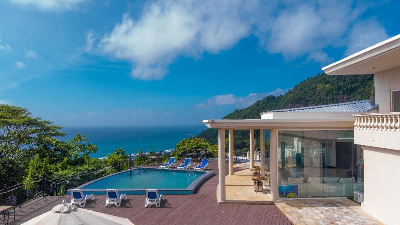 Amanda Villa - Best Value Mountain Top Inn Au Cap Exterior foto